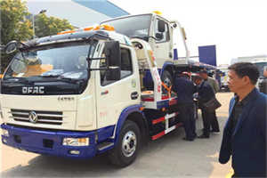 商州汽车道路救援拖车价格
